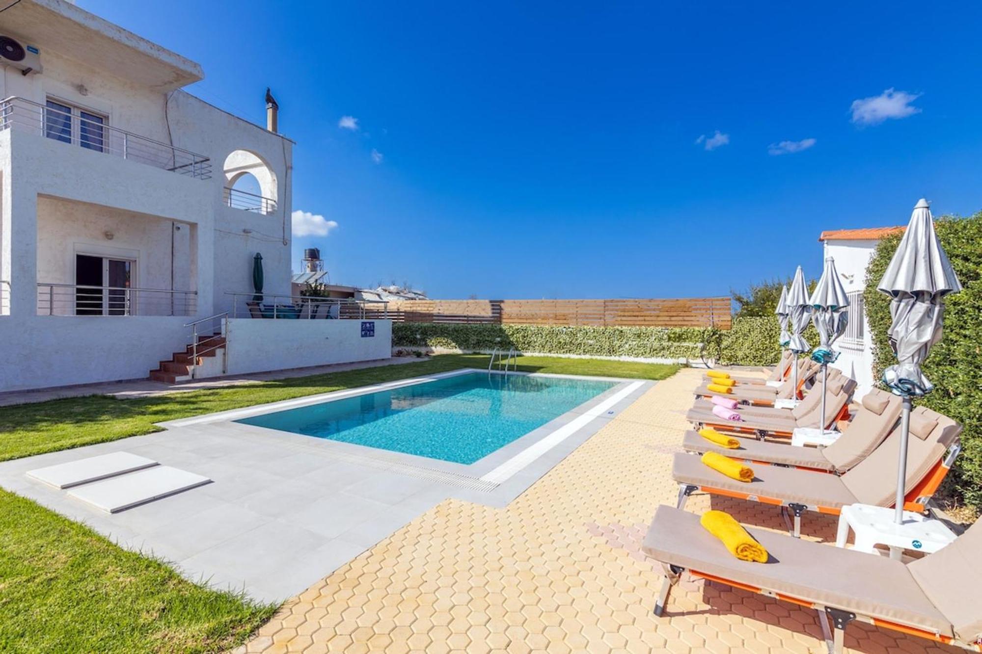 Amazing Villa Chrysanthi With Private Pool In Heraklion Epano Vathia Exterior foto