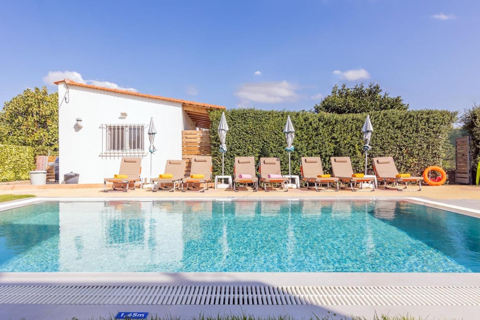 Amazing Villa Chrysanthi With Private Pool In Heraklion Epano Vathia Exterior foto